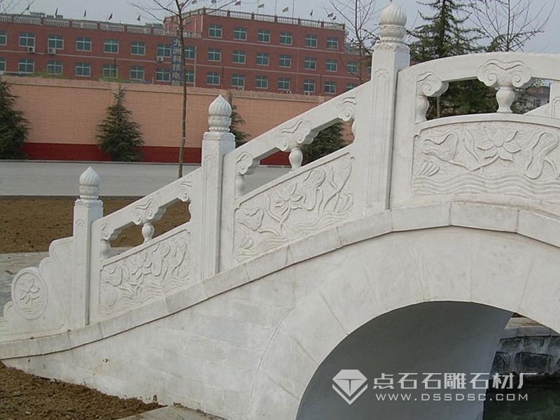 石栏杆