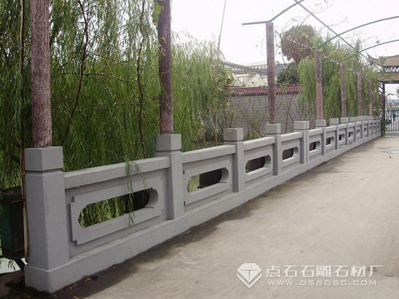 石栏杆