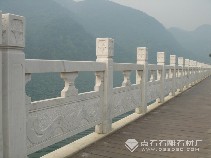 汉白玉石栏杆