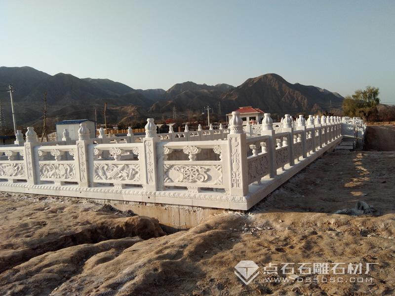 汉白玉石栏杆